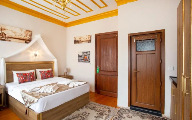 Апарт-отель April Story