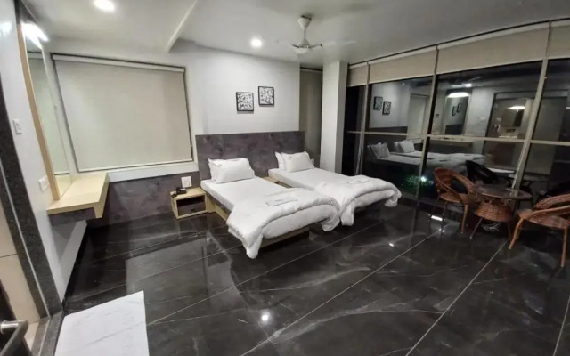 Hotel Anuradha Deluxe by OYO Rooms