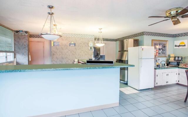 Ozark Junction mountain view by OYO