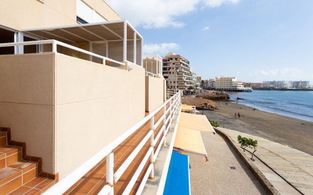 Beach Life Apartment Exclusive Seafront Triplex