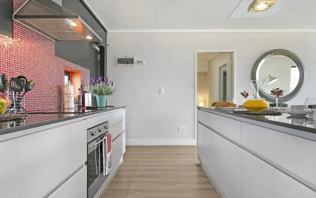 Waters Edge 220