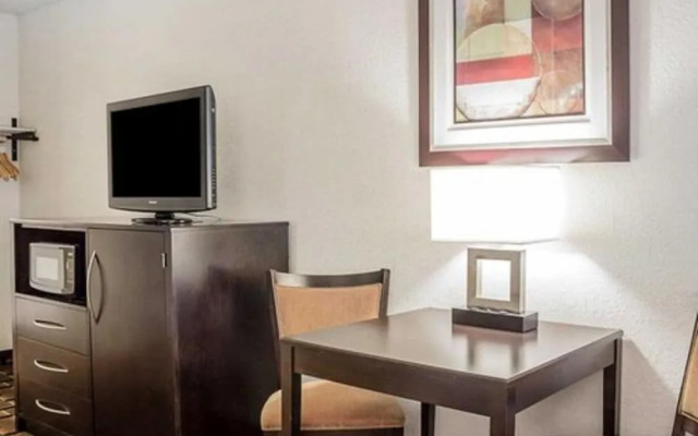 Baymont by Wyndham Dunmore