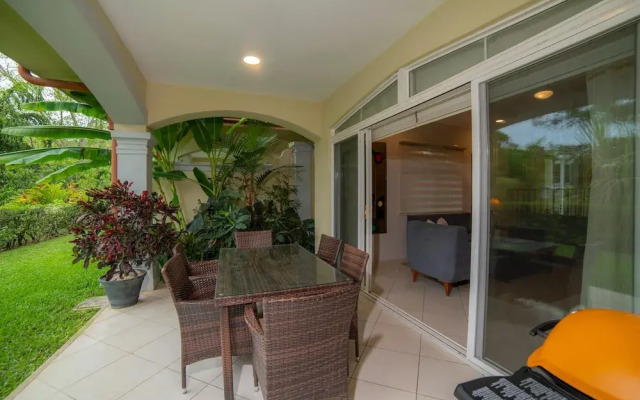 Colina 8F - 2 bdr 2 Bath