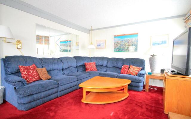 Mammoth Ski & Racquet Club #074