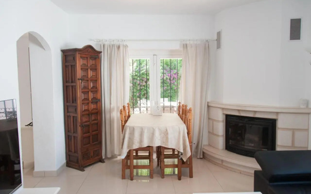 Villa Marysol Sleeps 6