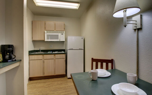 InTown Suites Extended Stay New Orleans - Metairie