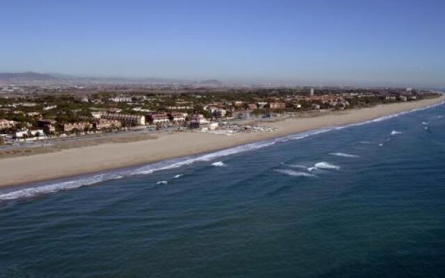 HHBCN Beach apartment Castelldefels #3