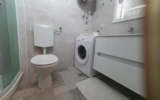 Apartman Ante