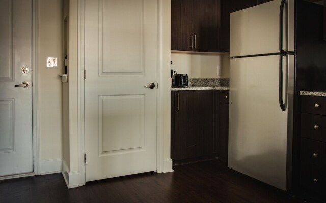 FRONTDESK The Edison Apts Plaza Midwood Charlotte