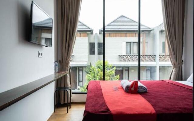RedDoorz Plus Near ICE BSD Minerva