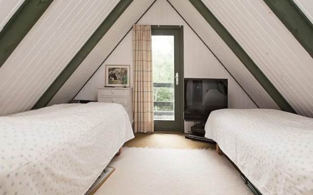 Tranquil Holiday Home in Ebeltoft near Sea