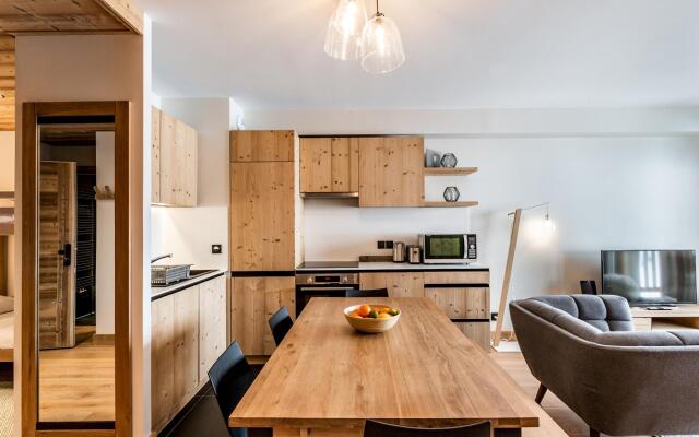 THUJA - Modern Apartment in Luxury Residence