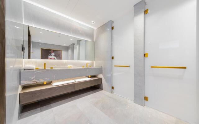 DXB - Five - 30308 - PJ