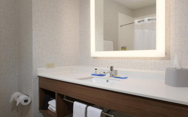 Holiday Inn Express Hotel & Suites Camden by IHG