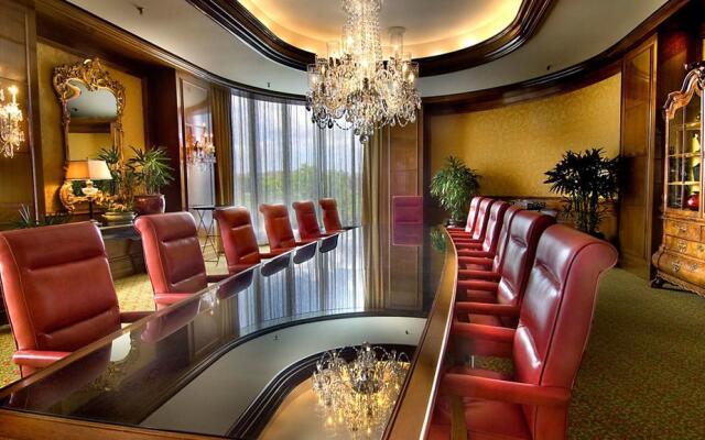 Omni Las Colinas Hotel