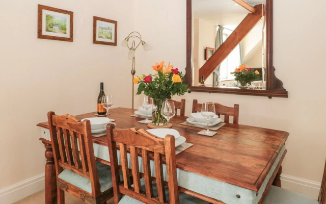 The Old School House