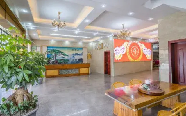 Jinlong Hotel