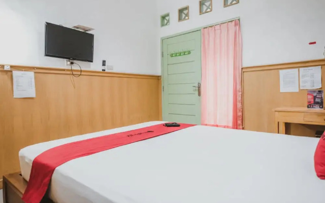 Wisma Narita By RedDoorz