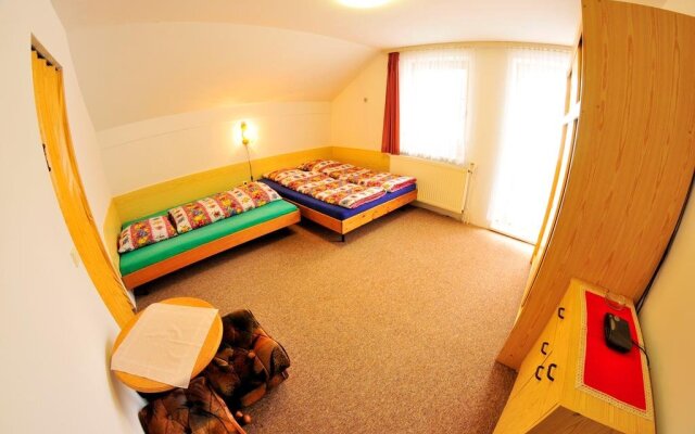 Pension 222 - Family rooms in Vrchlabi