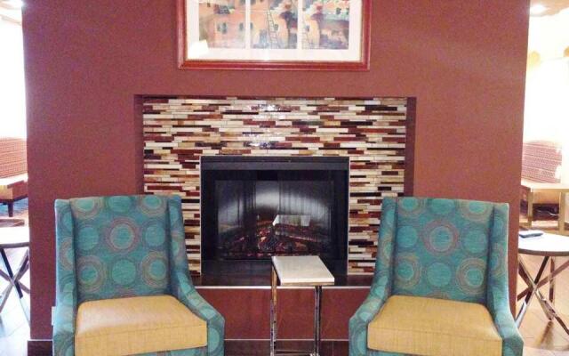 Hampton Inn & Suites Albuquerque-Coors Road
