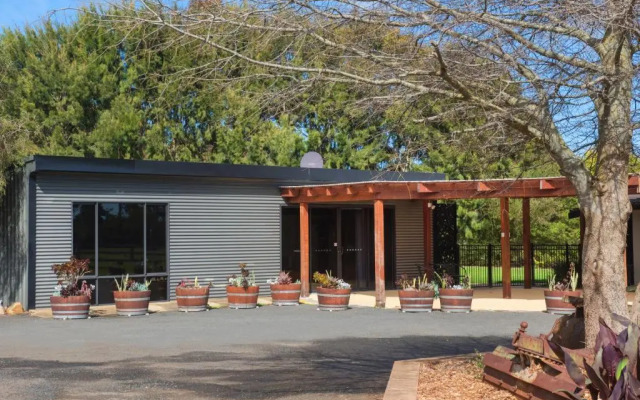 Redgate Forest Retreat