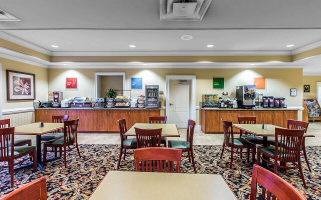 Comfort Inn & Suites