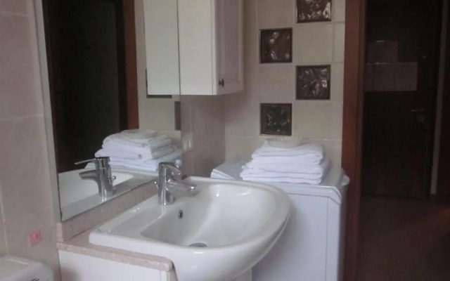 Venice Apartments