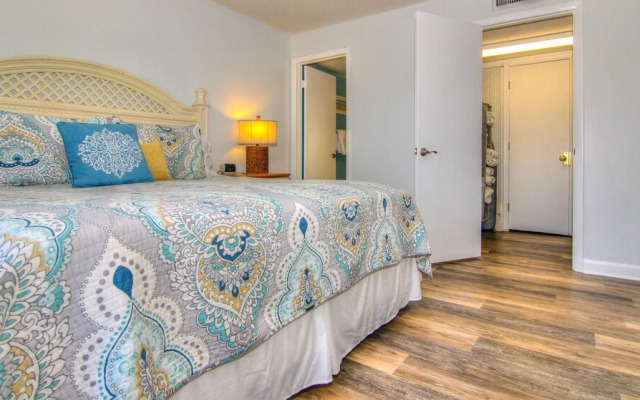 Sea Club by Teeming Vacation Rentals