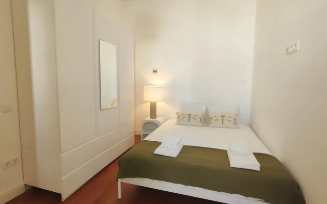Lovely Faro Apartment
