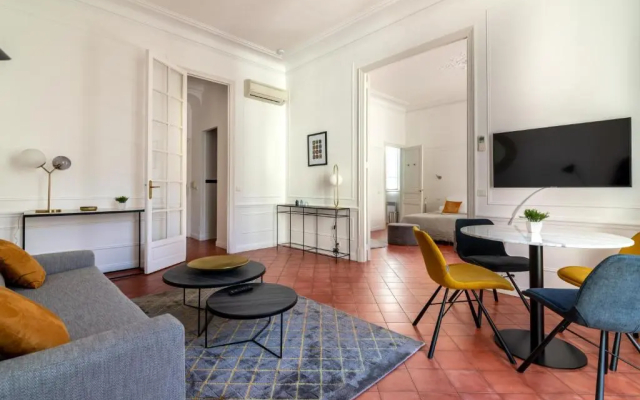 La Guitare 22 - Spacious 1 Br Apartment in the Center of Cannes, Right Behind Grand Hotel - Hotel in Cannes - Photo 4