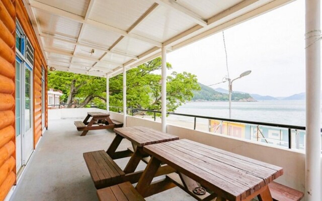 Yeosu Mosageum Pension