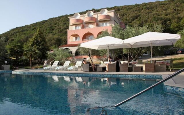 Hotel Carmen