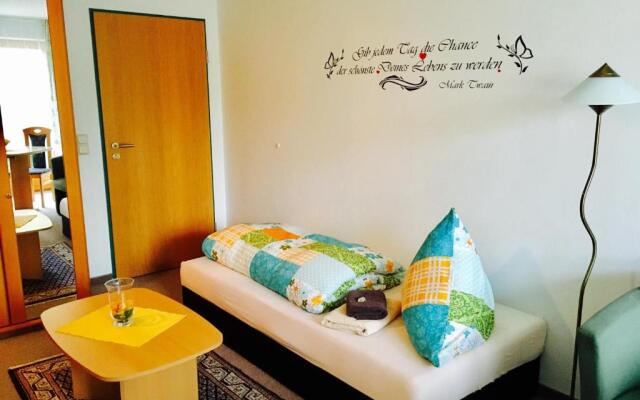 Pension Klein und Ferienwohnungen - Adults only