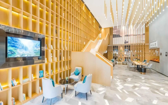 Orange Hotel (Zhoushan Banshengdong Wharf)