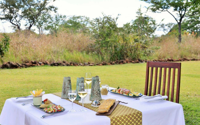 Wildtrack Safaris Eco Lodge