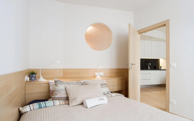 Wawel Luxury Apartments by Amstra