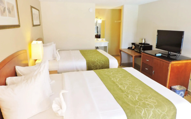 Seasons Florida Resort