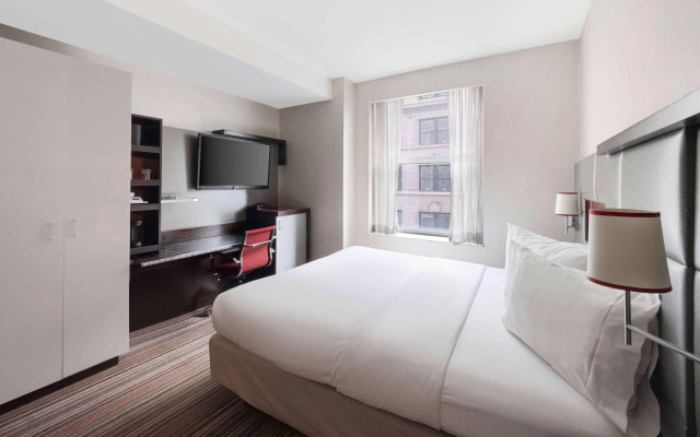 The Herald Powered by LuxUrban