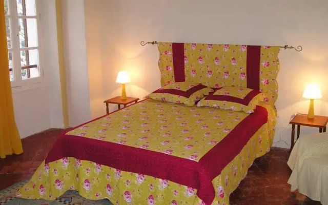 Charming 18th Century Villagehouse