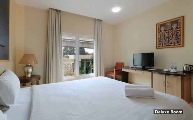 Mutiara Suites