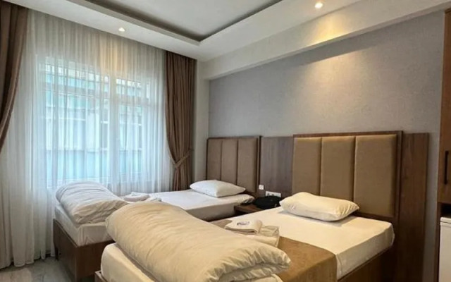 Derya Hotel