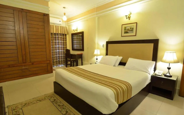Pak Continental Hotel