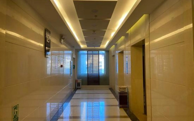 Longcheng Business Hotel