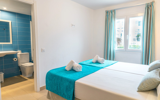 Apartamentos Seth Mestral y Llebeig