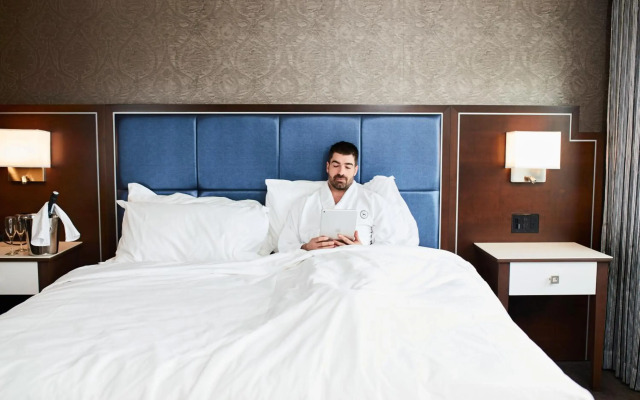 Sheraton Laval Hotel