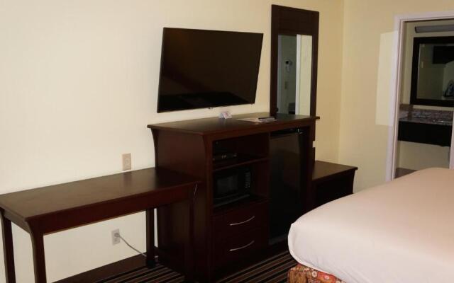 Regency Inn & Suites