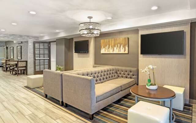 Best Western Plus Fairfield Hotel