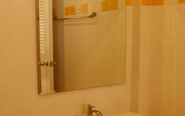 Aana Residence Resort