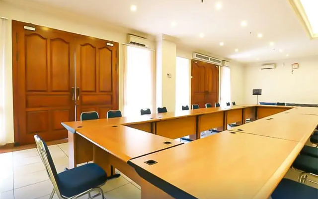 678 Hotel Cawang by Cocotel