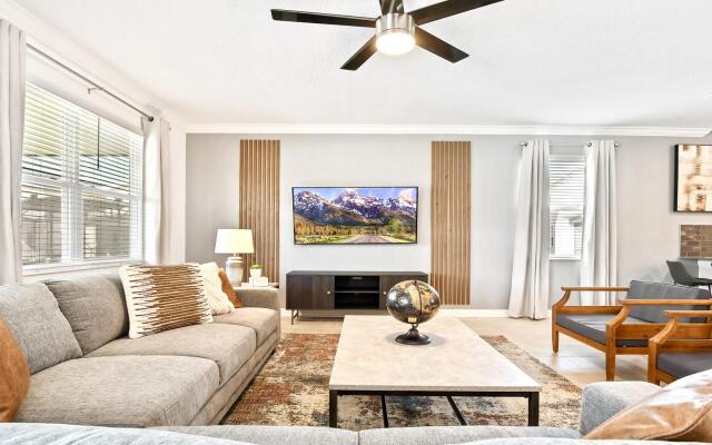 Greenview 10br Villa Pool Spa Game Room